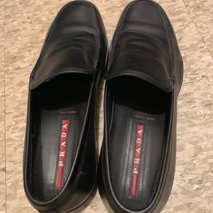 Men’s Prada shoes. Size 6 1/2. Only $150.